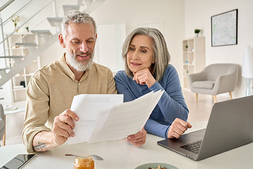 seniors filing their taxes